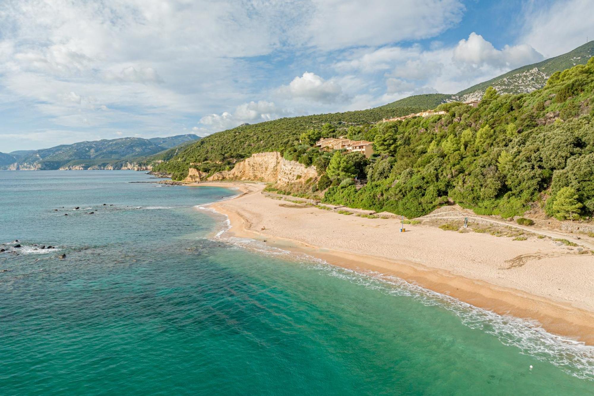 Club Esse Cala Gonone酒店 外观 照片